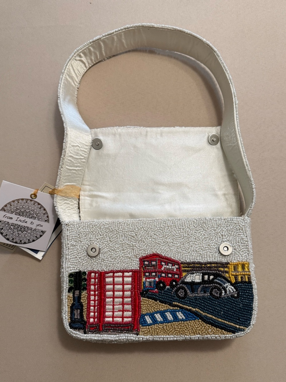 New Release India Beaded Bag London Scene - Picture 7 of 10